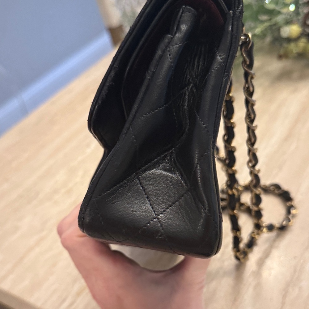 CHANEL Black Curved Flap 9” Bag - Picture 5 of 7